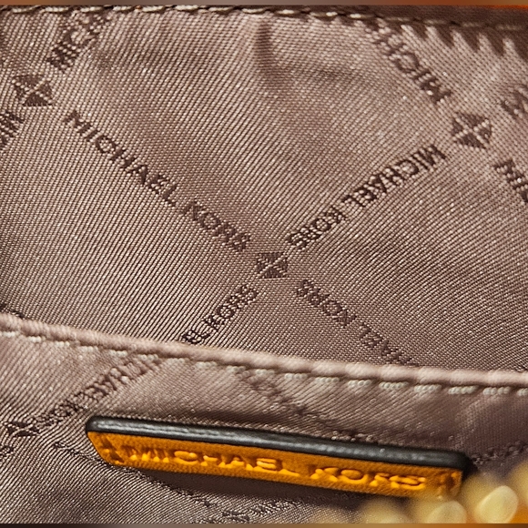 Michael Kors Orange Leather Shoulder Bag - Picture 3 of 4